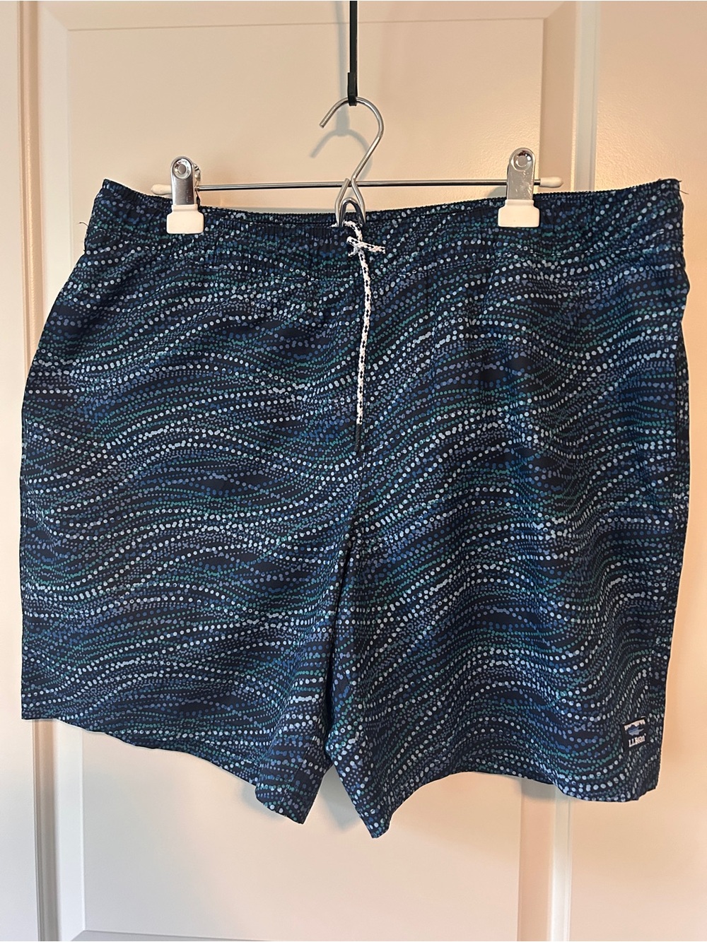 L.L. Bean Swim Trunks Vacationland Men’s Bathing Suit‎ Drawstring Pockets XL